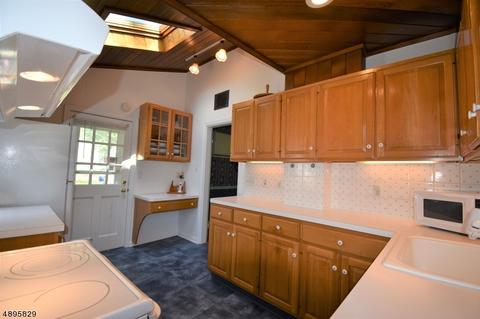 31 King St, Dover, NJ 07801 photo 15
