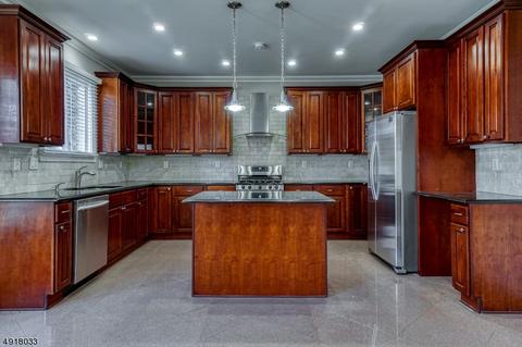 98 Ruby St, Springfield, NJ 07081 photo 9