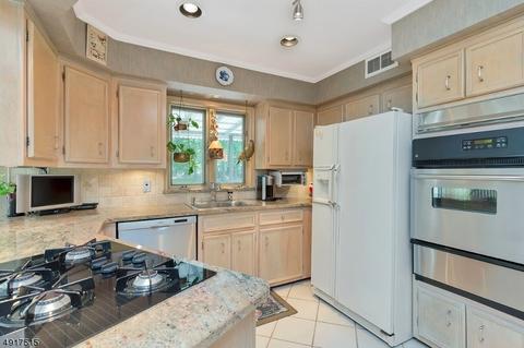 66 Skylark Rd, Springfield, NJ 07081 photo 10