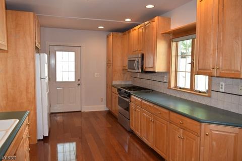 113 W Maple Ave, Bound Brook, NJ 08805 photo 12