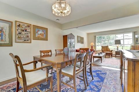 710 Evans St, Paramus, NJ 07652 photo 8