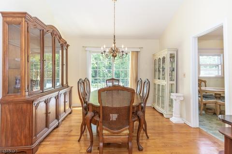 16 Palmer Dr, Wayne, NJ 07470 photo 6