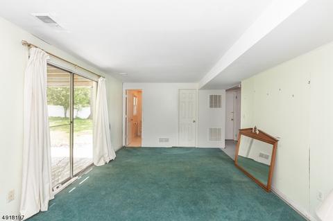 16 Palmer Dr, Wayne, NJ 07470 photo 18