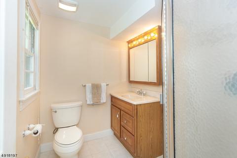 16 Palmer Dr, Wayne, NJ 07470 photo 20