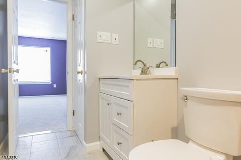 902 Madaline Dr, Avenel, NJ 07001 photo 22