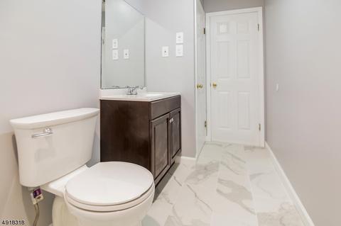 902 Madaline Dr, Avenel, NJ 07001 photo 23