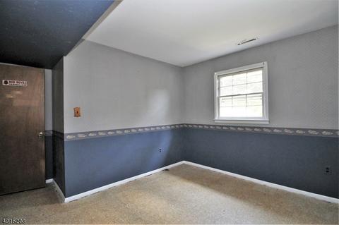 4 Bartles Ln, Flemington, NJ 08822 photo 15
