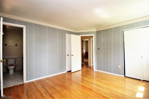4 Bartles Ln, Flemington, NJ 08822 photo 6