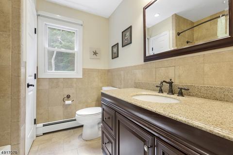 16 Colby Dr, Byram Township, NJ 07821 photo 17