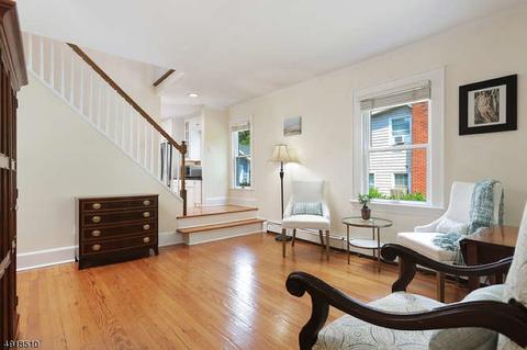 17 W Main St, Mendham, NJ 07945 photo 6