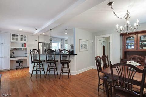 17 W Main St, Mendham, NJ 07945 photo 8