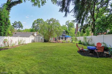 17 W Main St, Mendham, NJ 07945 photo 2