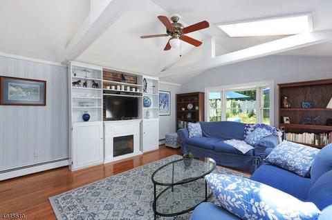 17 W Main St, Mendham, NJ 07945 photo 14