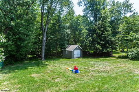 18 Ashwood Ln, Wayne, NJ 07470 photo 16