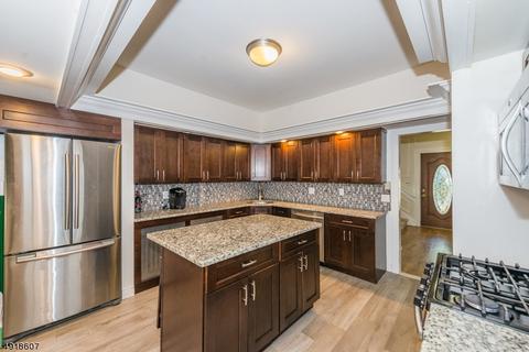 60 Madison St, Dover, NJ 07801 photo 2