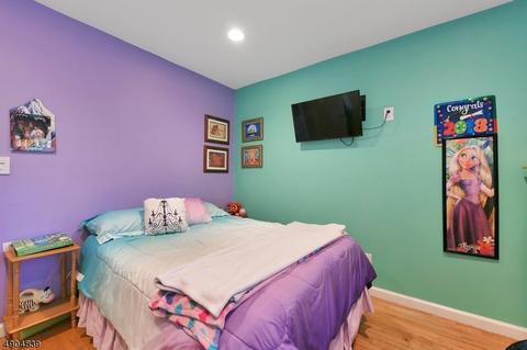 300 Indian Rd, Wayne, NJ 07470 photo 13