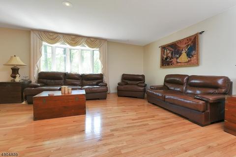 300 Indian Rd, Wayne, NJ 07470 photo 10