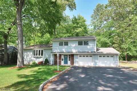 300 Indian Rd, Wayne, NJ 07470 photo 1