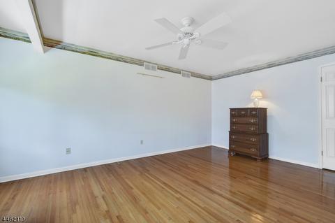 31 Valley View Dr, Bernards, NJ 07920 photo 12