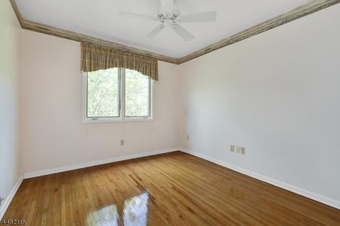 31 Valley View Dr, Bernards, NJ 07920 photo 10
