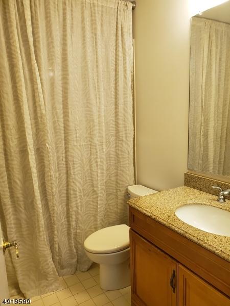 1 Ray Ct, Bedminster, NJ 07921 photo 17