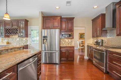 29 Almadera Dr, Wayne, NJ 07470 photo 9