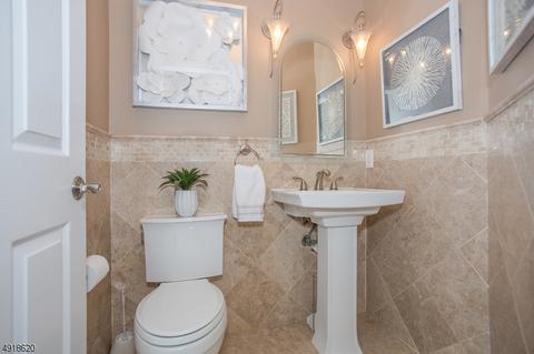 29 Almadera Dr, Wayne, NJ 07470 photo 10