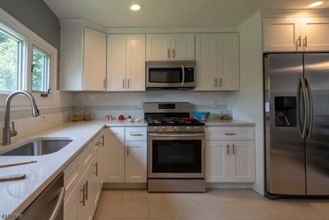 390 Harvey Pl, Plainfield, NJ 07062 photo 6