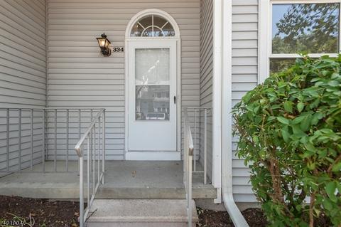 334 Carnegie Ct, Hackettstown, NJ 07840 photo 2