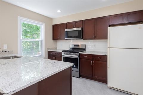 334 Carnegie Ct, Hackettstown, NJ 07840 photo 9