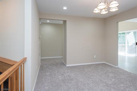 334 Carnegie Ct, Hackettstown, NJ 07840 photo 8
