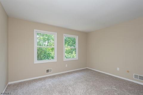 334 Carnegie Ct, Hackettstown, NJ 07840 photo 13