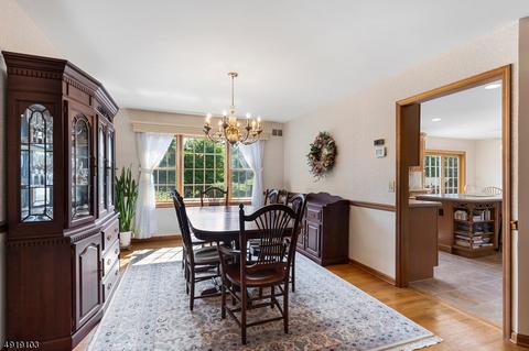 72 Rustic Trl, Flemington, NJ 08822 photo 4