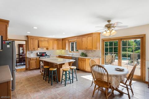 72 Rustic Trl, Flemington, NJ 08822 photo 6
