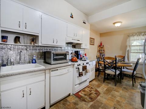 513 Post Ave, Lyndhurst, NJ 07071 photo 6