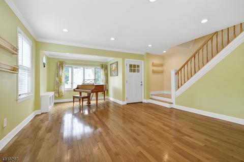 480 Walnut St, Nutley, NJ 07110 photo 6