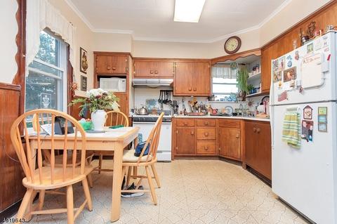 98 Milton Ave, Nutley, NJ 07110 photo 11