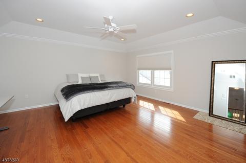 2 Cambridge Pl, Wayne, NJ 07470 photo 10