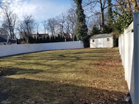 21 Brook St, Hackensack, NJ 07601 photo 4
