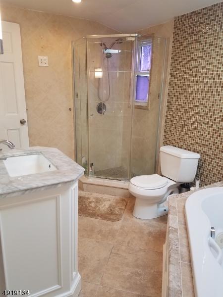 21 Brook St, Hackensack, NJ 07601 photo 12