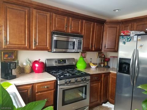 21 Brook St, Hackensack, NJ 07601 photo 8