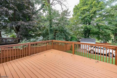 22 Maple Ave, Waldwick, NJ 07463 photo 15