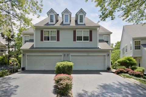 167 Warbler Dr, Wayne, NJ 07470 photo 2