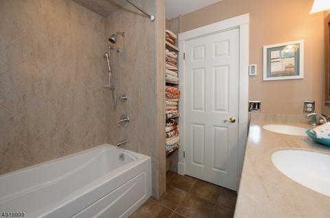 167 Warbler Dr, Wayne, NJ 07470 photo 22