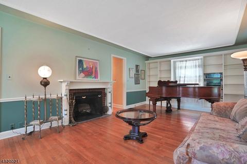 20 Halstead Rd, Mendham, NJ 07945 photo 3