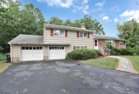 294 Maril Ct, Paramus, NJ 07652 photo 23