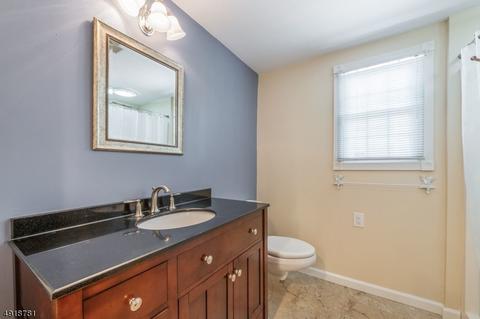 524 Spring Valley Dr, Bridgewater, NJ 08807 photo 11