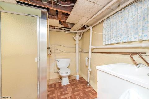 111 Cedar St, Nutley, NJ 07110 photo 18