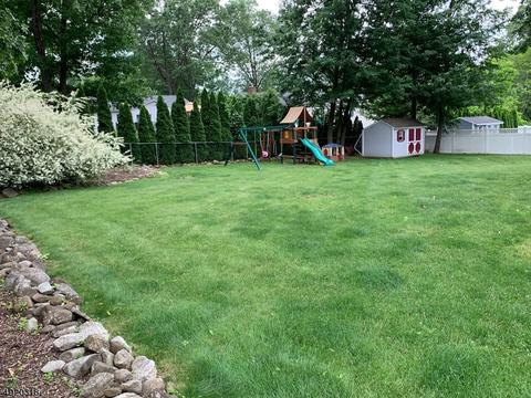 66 Braemar Dr, Wayne, NJ 07470 photo 20