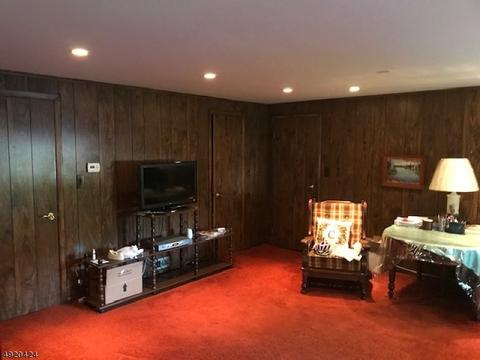 817 E Meadow Dr, Bound Brook, NJ 08805 photo 10